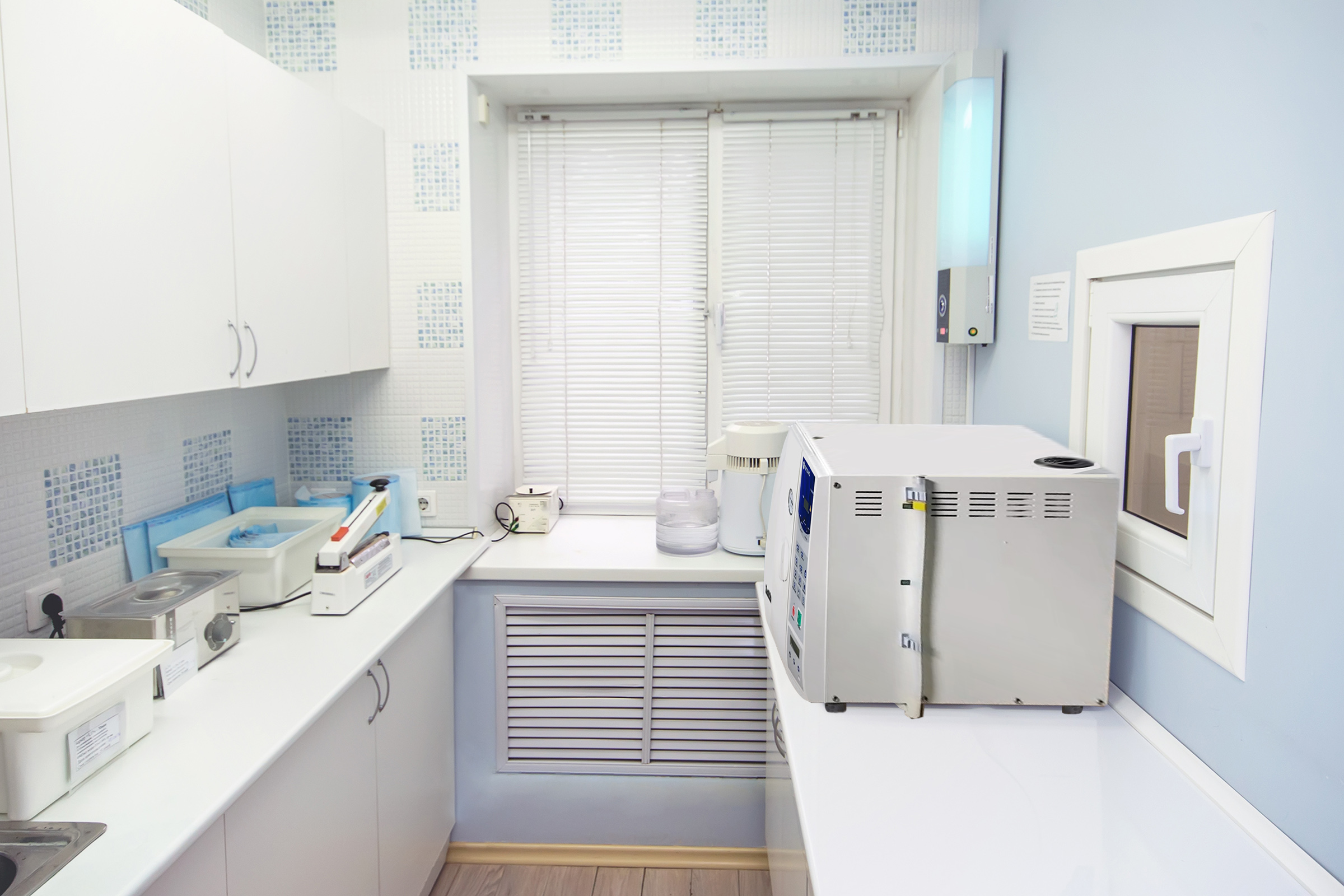 9 Tips to Choose an Ideal Tabletop Dental Autoclave for Your Dental Clinics